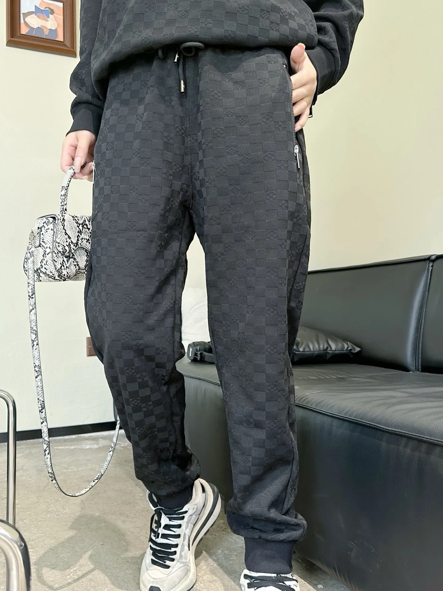 Louis Vuitton/Louis Vuitton logo checkerboard pocket zipper trousers